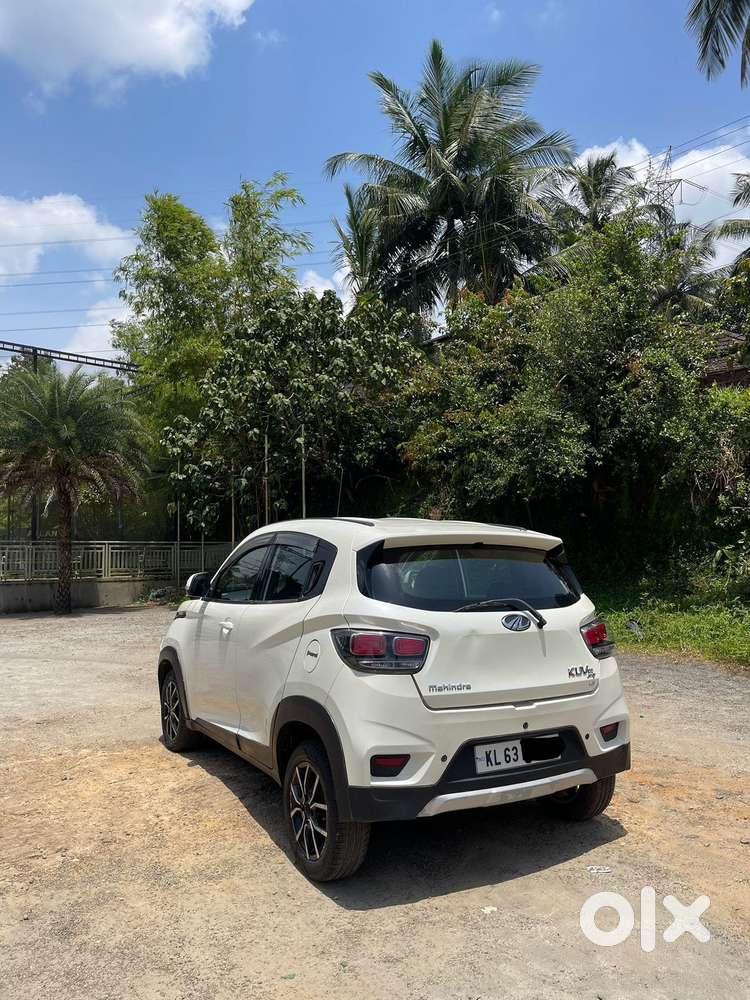 Mahindra Kuv 100 K8 5str, 2018, Petrol