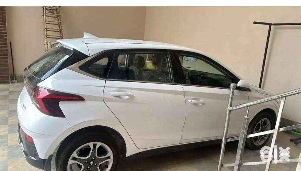 Hyundai I20 2025 Petrol 5700 Km Driven