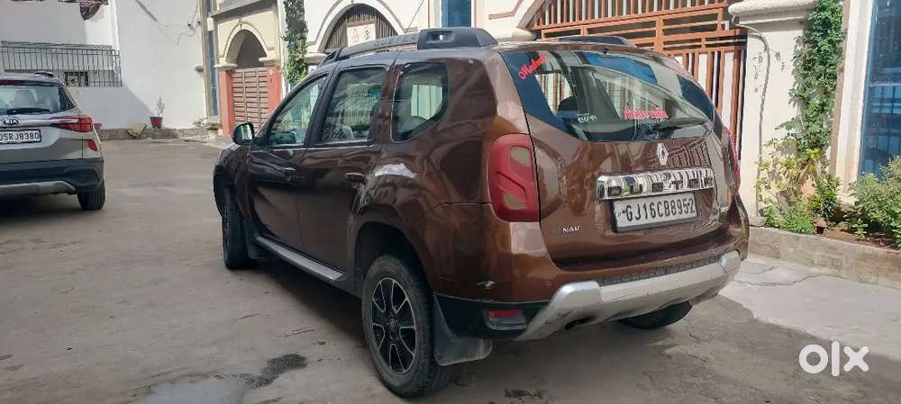 Renault Duster 2017 Diesel 74000 Km Driven