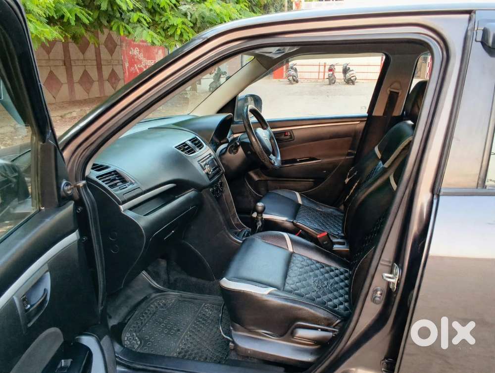 Maruti Suzuki Swift 1.2 Dlx, 2017, Petrol