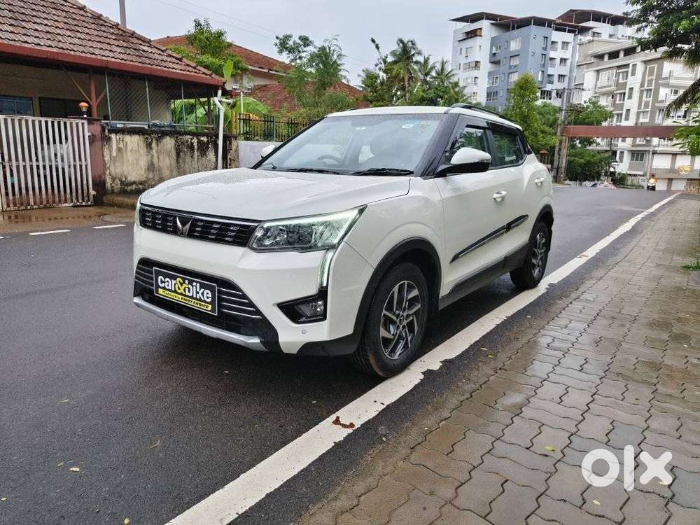 Mahindra Xuv300 W8 Option, 2023, Petrol
