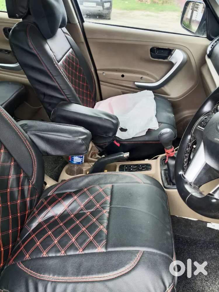 Mahindra Tuv 300 2017 Diesel 2nd