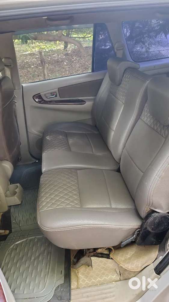 Toyota Innova Diesel 2012