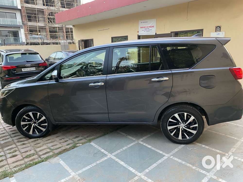 Toyota Innova Crysta Zx 2.4 Diesel 7 Seater, 2021, Diesel
