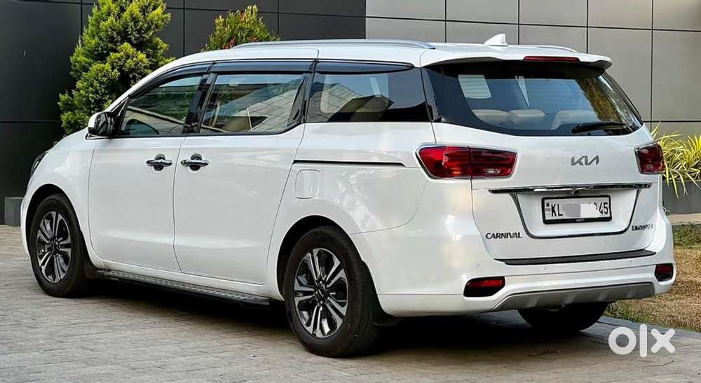 Kia Carnival Limousine Plus 7 Str, 2022, Diesel