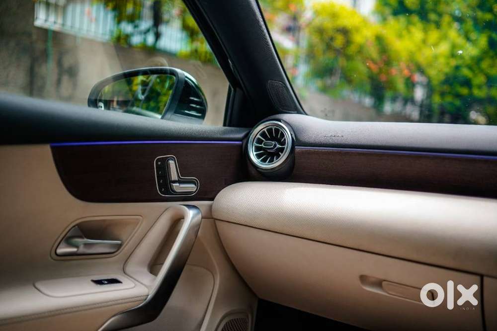 Mercedes-benz A-class Limousine 200, 2023, Petrol