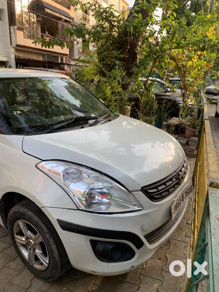2013 Maruti Suzuki Dzirediesel Car