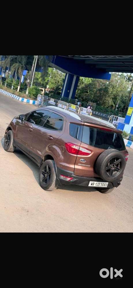 Ford Petrol Car 2016