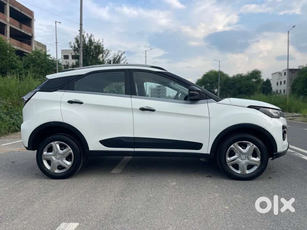Tata Nexon 1.2 Revotron Xma, 2021, Petrol