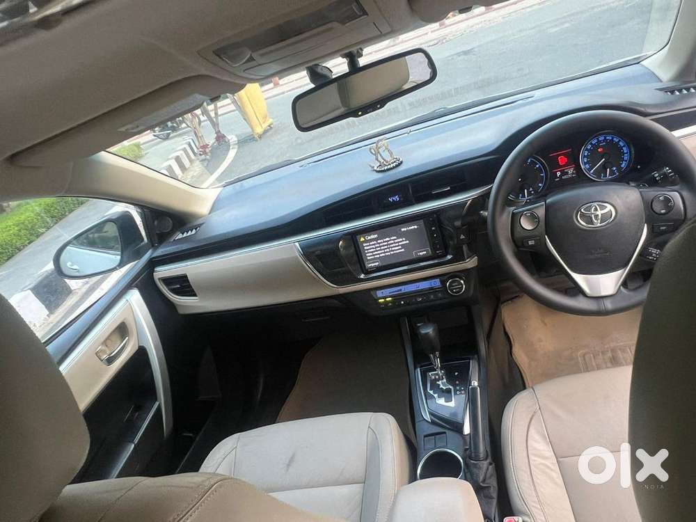 Toyota Corolla Altis Vl, 2014, Petrol