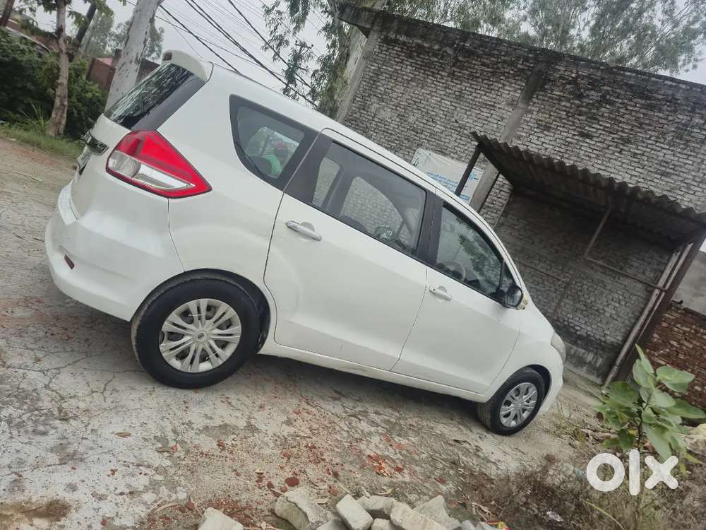 Maruti Suzuki Ertiga 2016