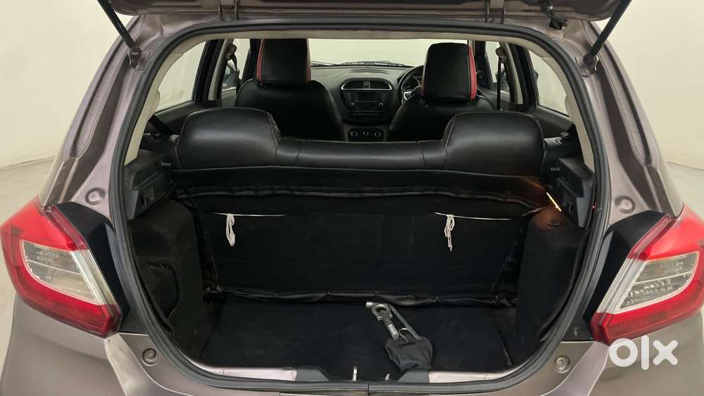 Tata Tiago Xz, 2016, Petrol