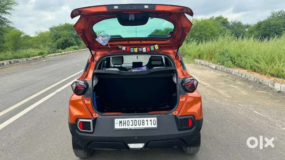 2021 Tata Punch Adventure Amt (orange)