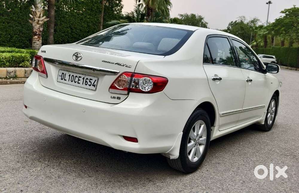 Toyota Corolla Altis 1.8g Limited, 2012, Petrol