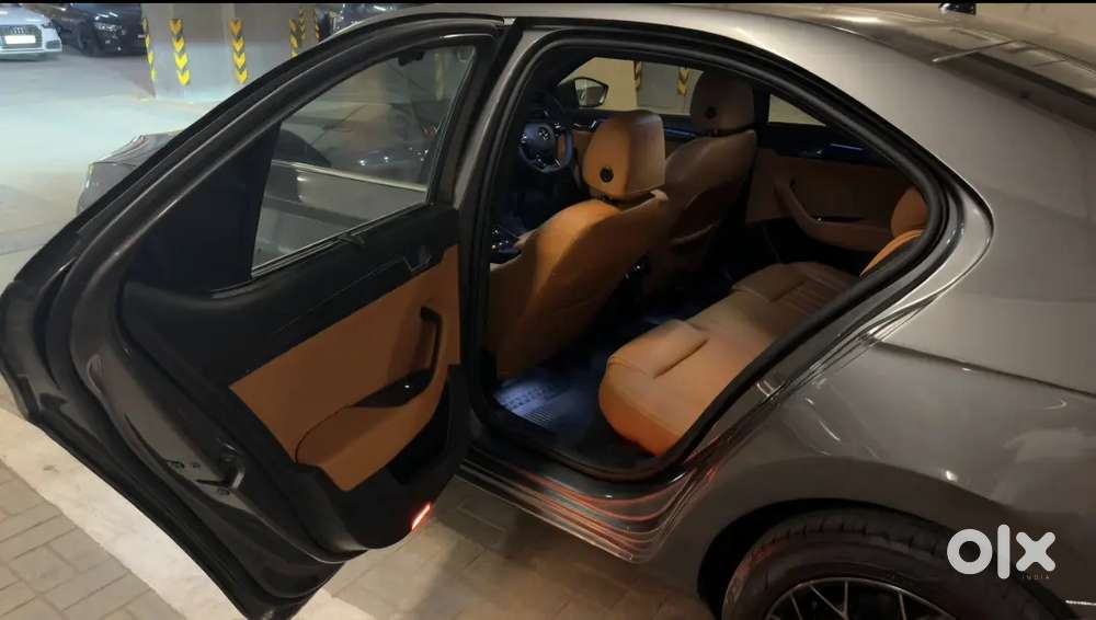 Skoda Superb L&k 2025 Facelift