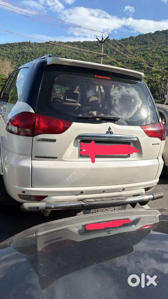 Mitsubishi Pajero Sport 2017 Diesel Well Maintained