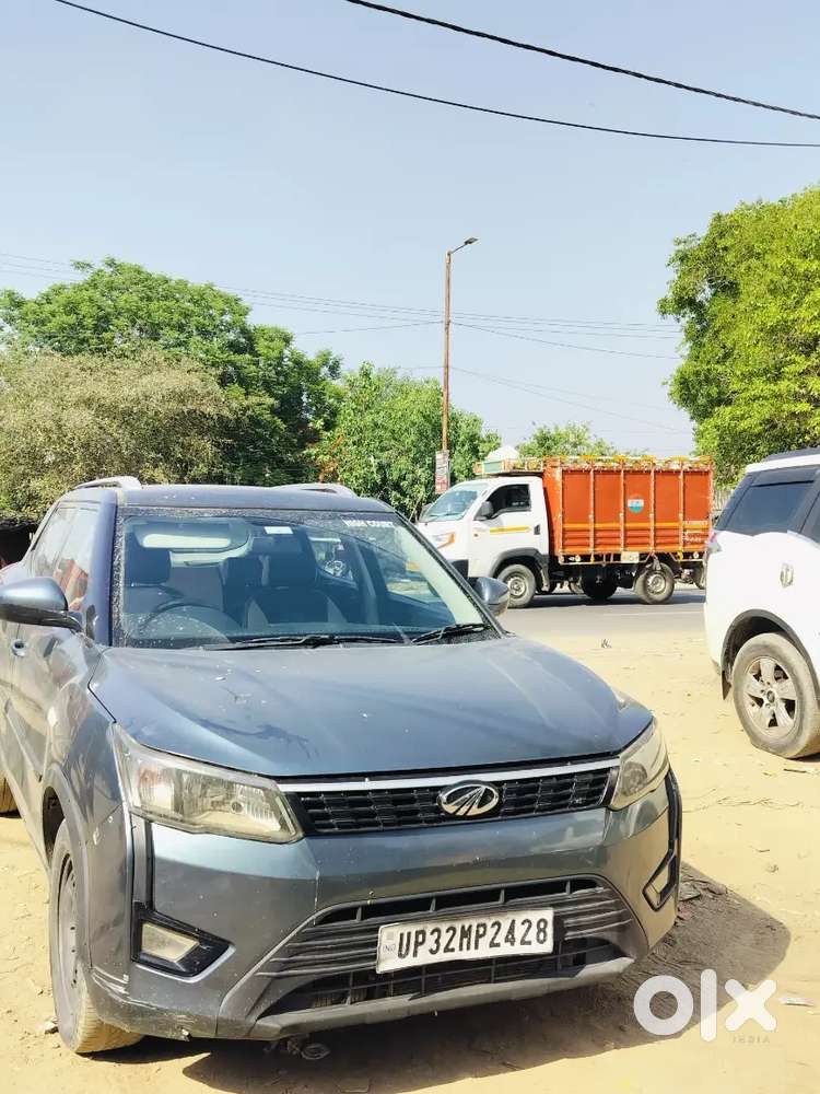 Mahindra Xuv300 W4 Diesel 2021  1st Owner  83,000 Km Driven