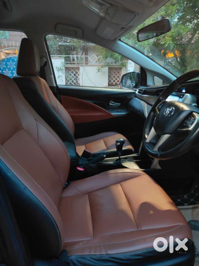 Toyota Innova Crysta