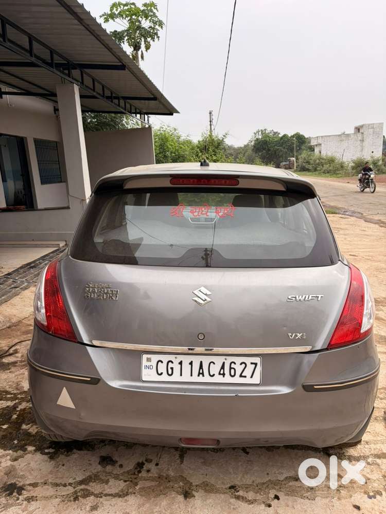Well Maintained 2014 Petrol Automatic Car Sale Ke Liye Available Hai