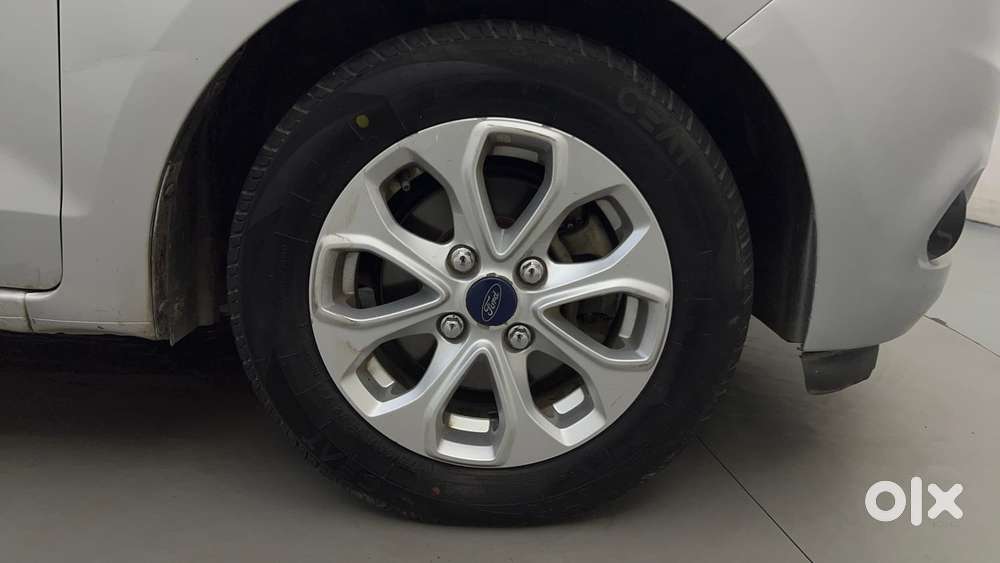 Ford Figo Aspire Titanium, 2016, Petrol