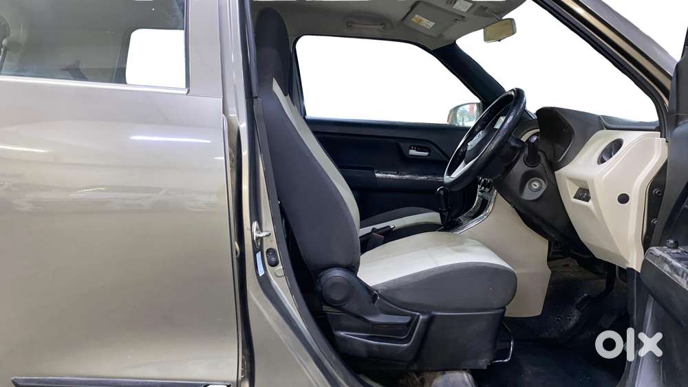 Maruti Suzuki Wagon R Vxi 1.0, 2022, Petrol