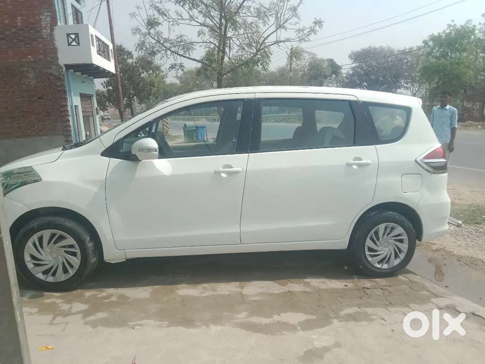Maruti Suzuki Ertiga 2016