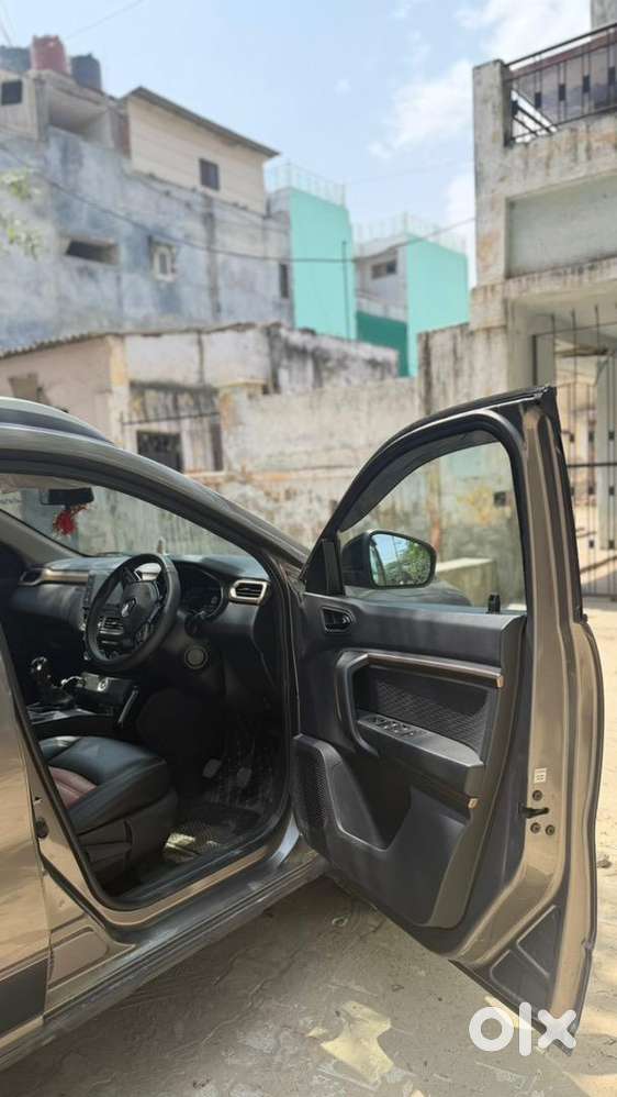 Renault Kiger Rxt Mt 2021  1st Owner  18k Driven  Army Person Owned