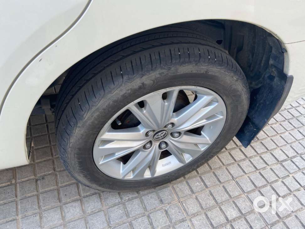 Toyota Innova Crysta 2.7 Zx At, 2019, Petrol