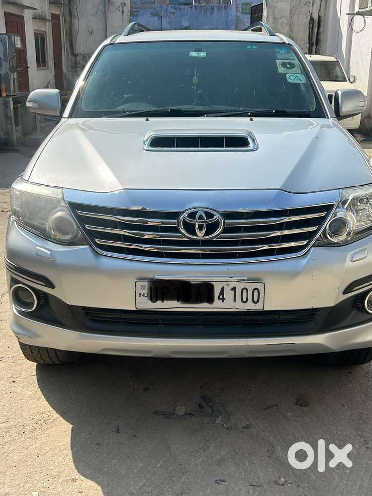 Toyota Fortuner 2014 Diesel 70000 Km Driven