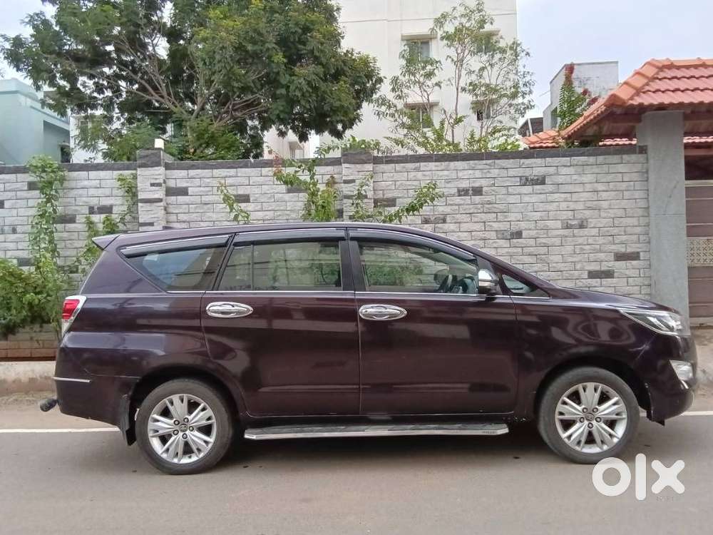 Toyota Innova Crysta 2.8 Z, 2016, Diesel