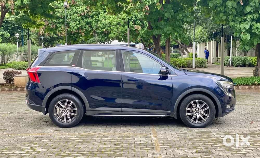 Mahindra Xuv700 2.2 Ax 7 Diesel At Luxury Pack Str Awd, 2023, Diesel