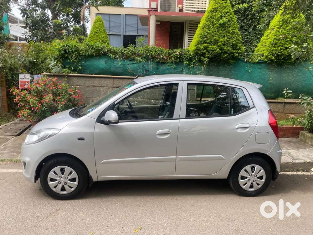 Hyundai I10 Sportz At, 2012, Petrol