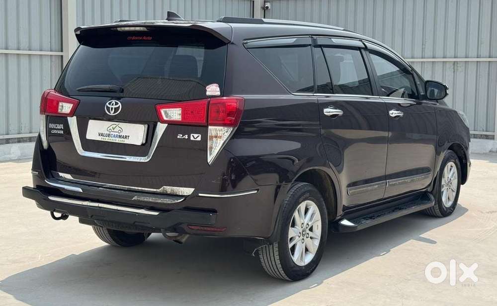 Toyota Innova Crysta