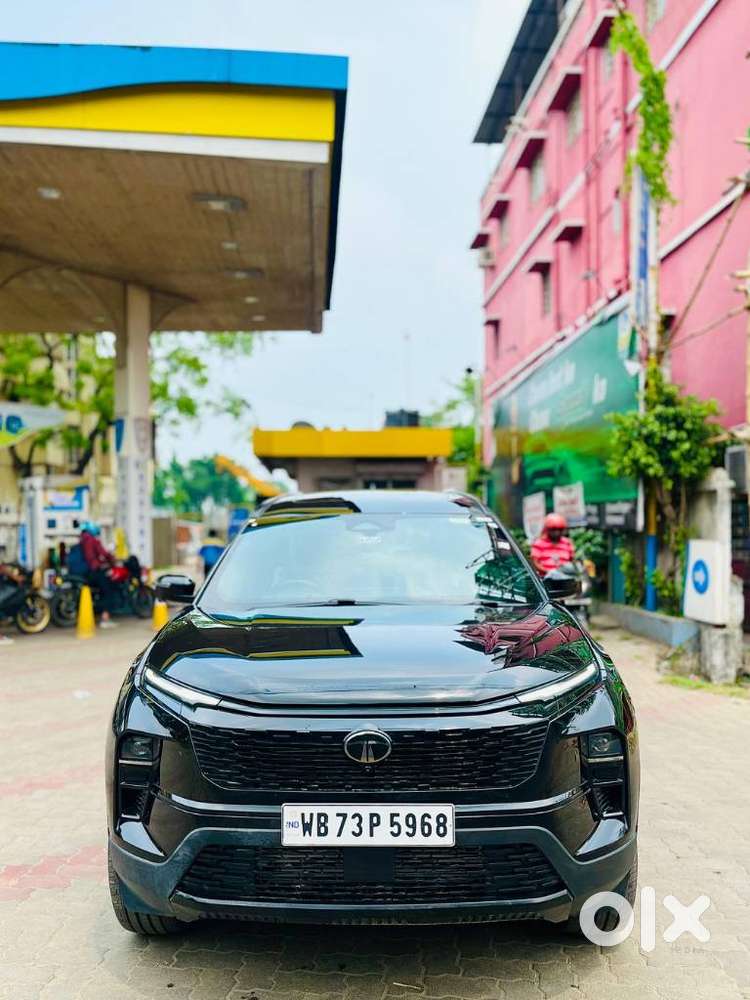 Tata Safari Adventure X Plus 7 Str Dark Edition, 2025, Diesel