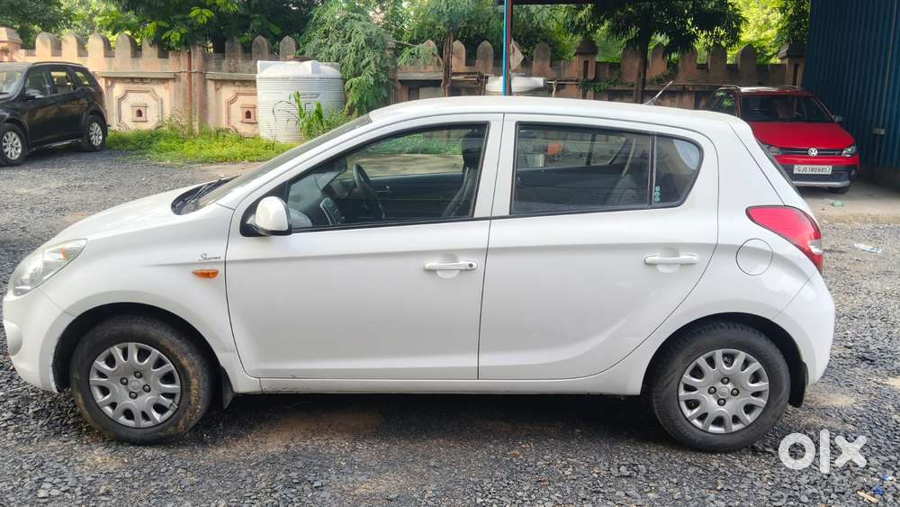 Hyundai I20 2009-2011 Magna, 2012, Petrol