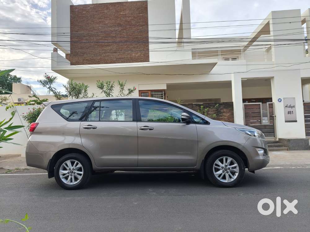 Toyota Innova Crysta 2.8 Gx At, 2017, Diesel