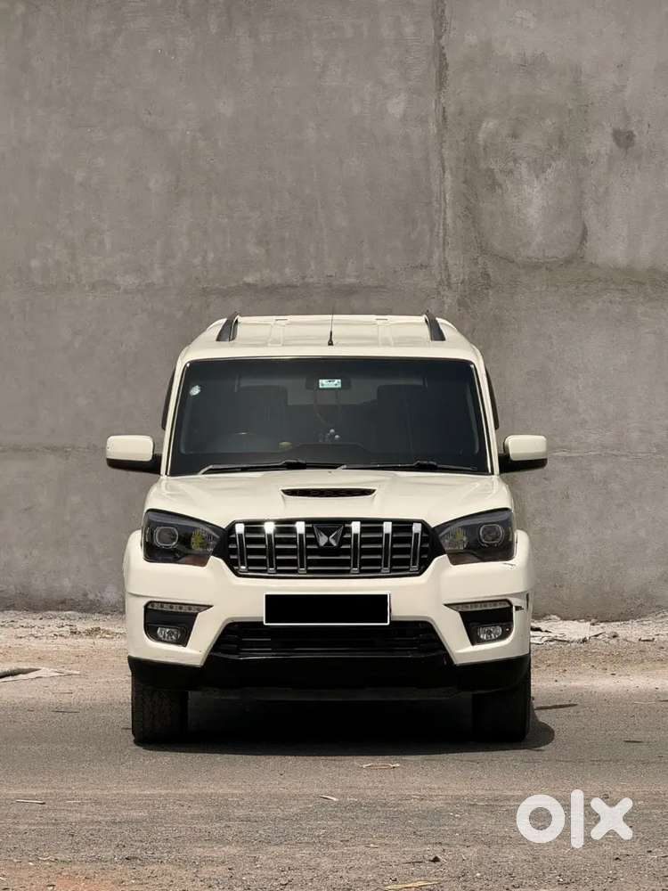 Mahindra Scorpio Classic 2015