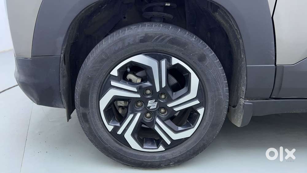 Maruti Suzuki Brezza Zxi Plus At, 2022, Petrol