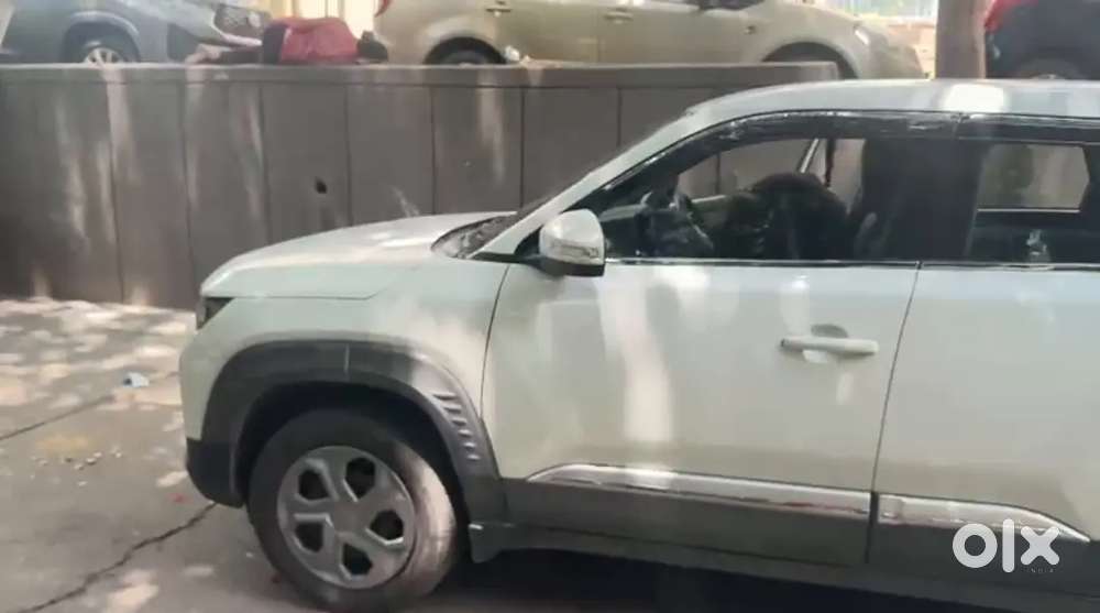 Maruti Suzuki Brezza Lxi &ndash; Single Owner | Excellent Condition | Owner