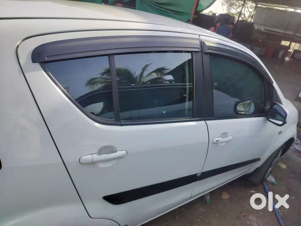 Maruti Suzuki Ritz 2010 Diesel 150000 Km Driven