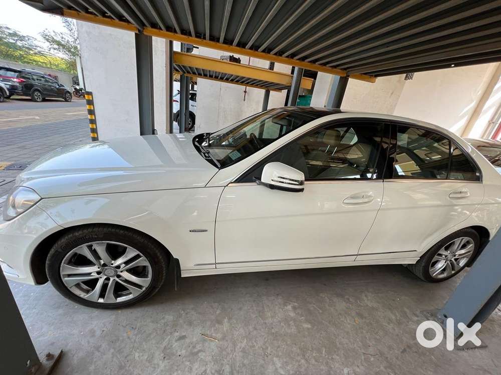 Mercedes-benz C-class 2012 Petrol 65000 Km Driven