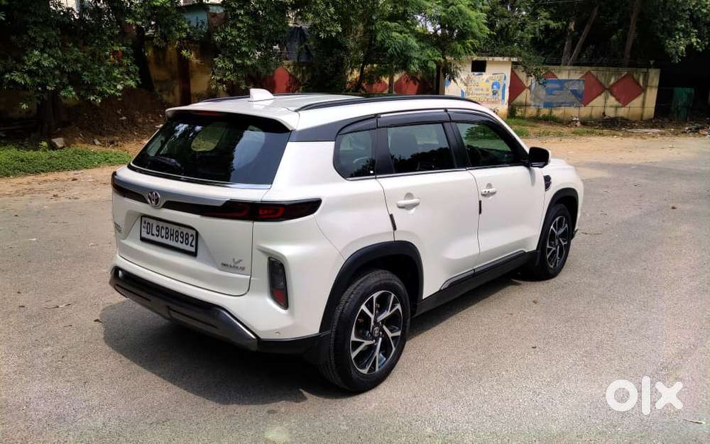 Toyota Urban Cruiser Hyryder 1.5 V Neo Drive At, 2025, Petrol