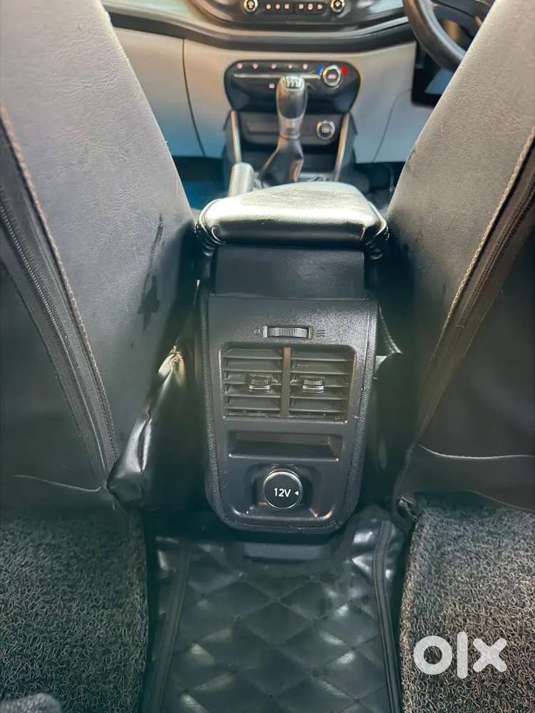 Tata Altroz 1st Owner 2020 Petrol In Class Condition.