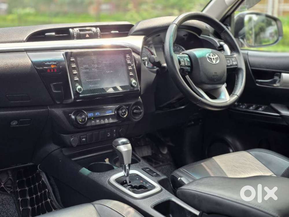 Toyota Hilux High Diesel Turbo Automatic, 2024, Diesel