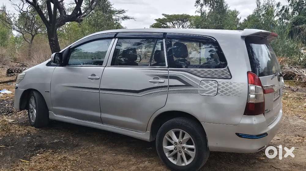 Toyota Innova 2.5 G 2011