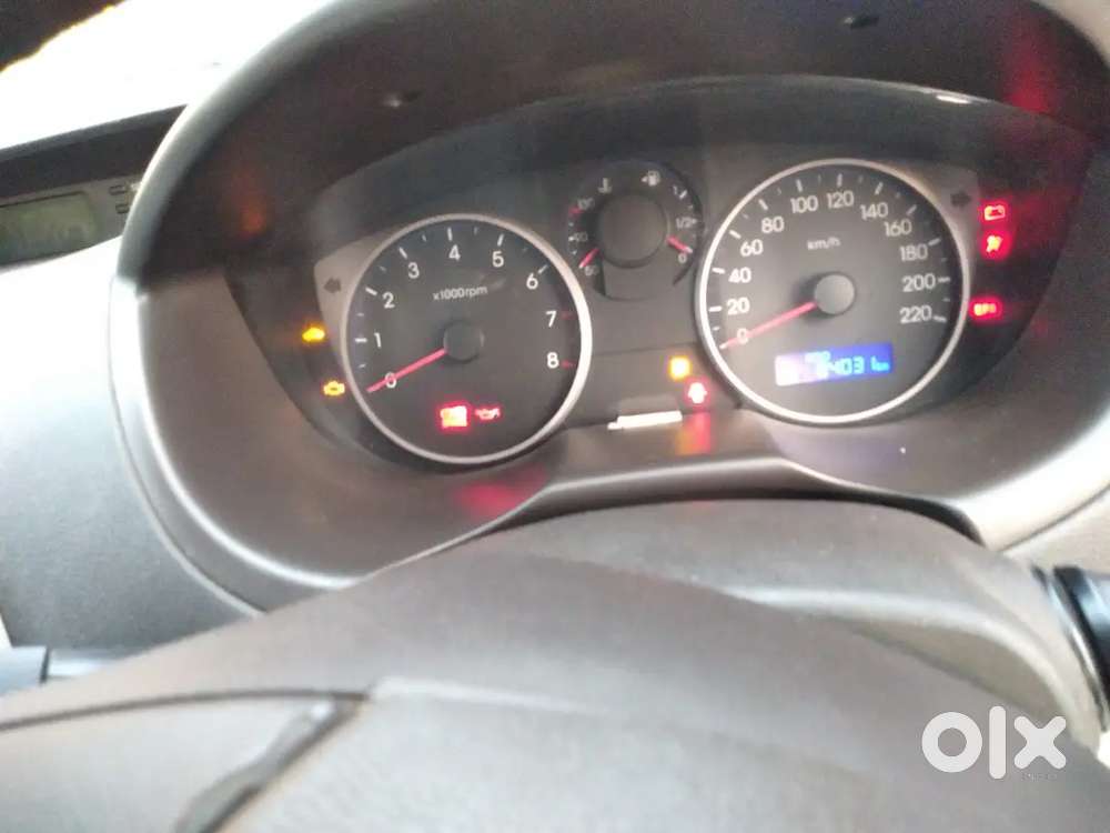 Hyundai New I20 Sportz 2011 Second Owner