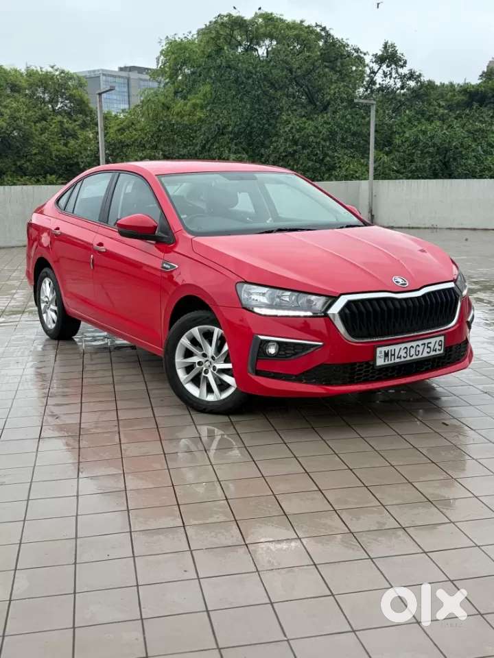 Skoda Slavia Ambition 1.0l Tsi At, 2024, Petrol