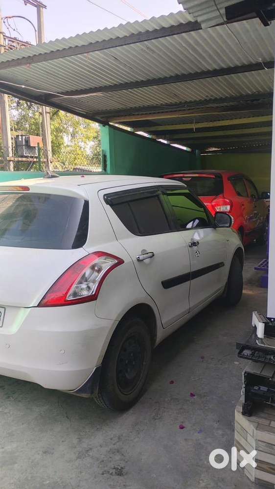 Maruti Suzuki Swift 2017 Petrol Well Maintained