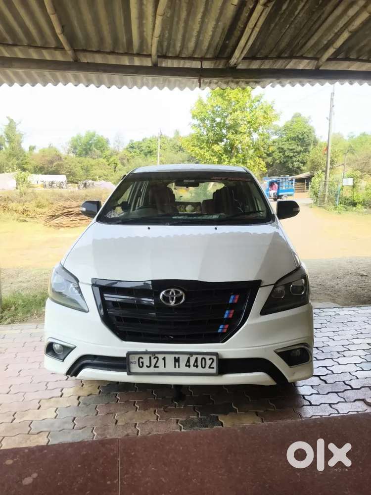 Toyota Innova 2009 Diesel 200000 Km Driven