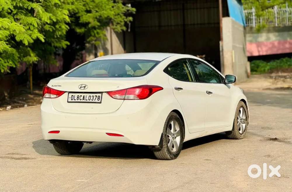 Hyundai New Elantra 2015 Diesel Well Maintained